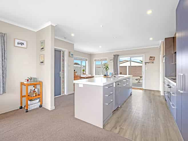 15 Cuffs Road, Wainoni