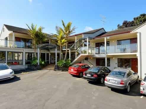 Auckland Beach Motel Business