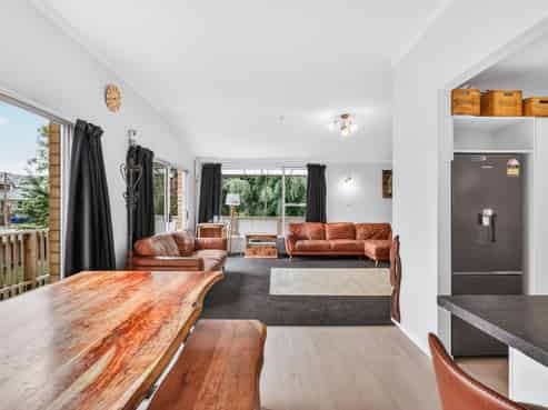 1/16 Sunset Street, Hilltop