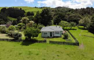 593 Peria Road, Peria