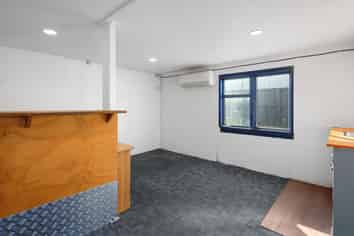 Prime Commercial Industrial Opportunity!