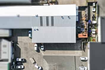 Prime Commercial Industrial Opportunity!