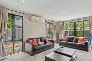 53A Fairway Drive, SHIRLEY