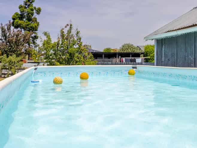 807 Willowpark Road North, Hastings