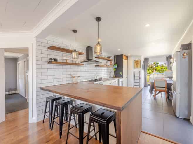 807 Willowpark Road North, Hastings