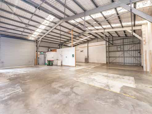 Prime industrial warehouse