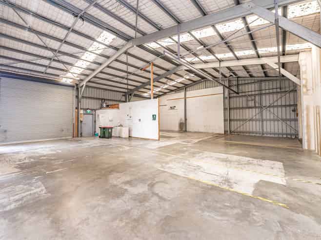 Prime industrial warehouse