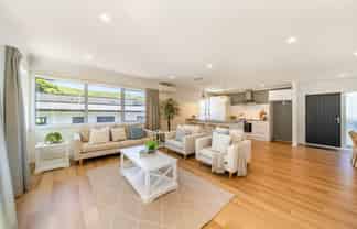 26 Rarangi Way, Owhiro Bay