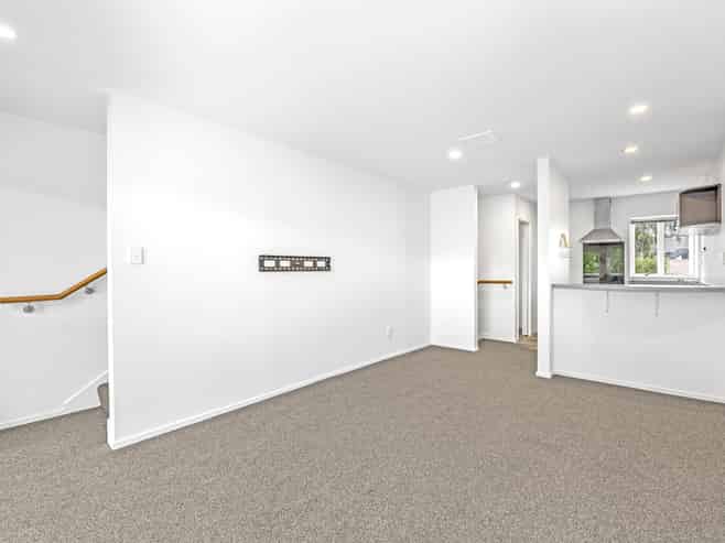 3/179 Riccarton Road, Riccarton