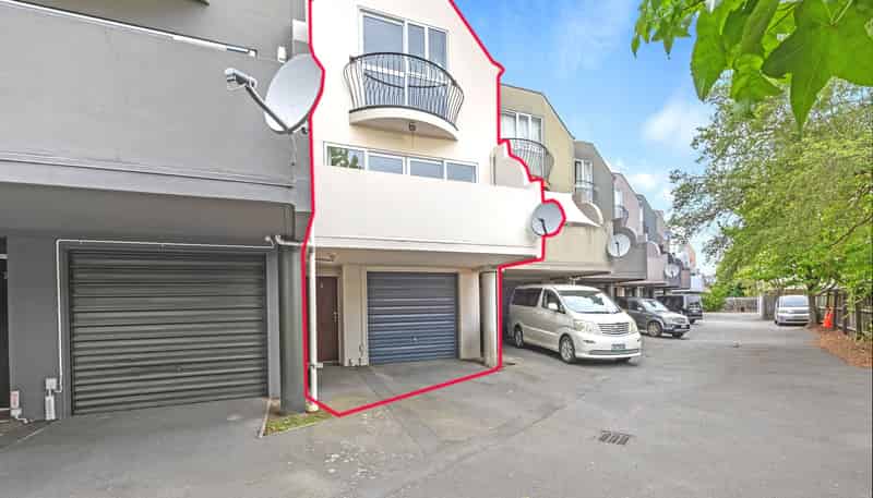 3/179 Riccarton Road, Riccarton