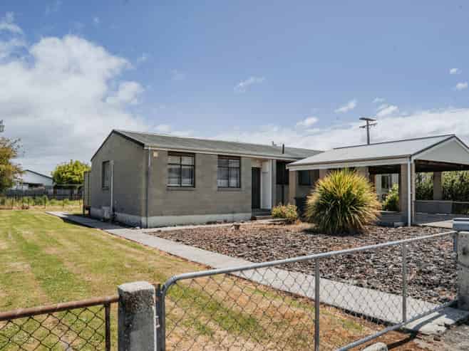 62 Ajax Street, Milton