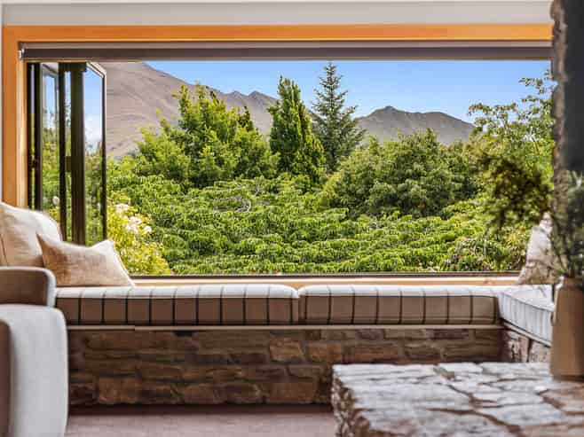 46 Ballantyne Road, Wanaka