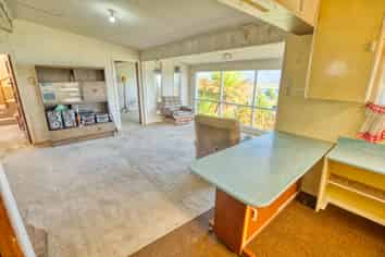 2166 Arnold Valley Road, Moana