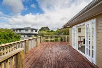 21 Waitaki Street , Henderson