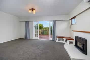 21 Waitaki Street , Henderson