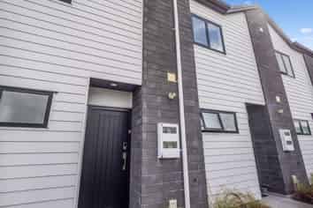 4/17 Lyon Street, Frankton