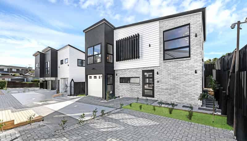 Lot 3-4/7 Sirius Place, Botany Downs