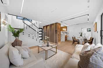 7B Sirius Place, Botany Downs