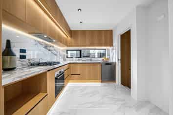 7D Sirius Place, Botany Downs