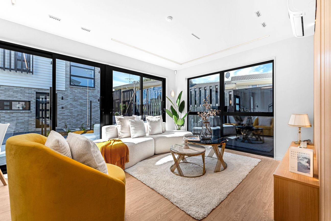 SIRIUSLY BEAUTIFUL AT 7 SIRIUS PLACE – další