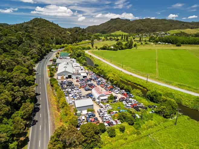 9,920sqm mixed-use site with multi-income stream