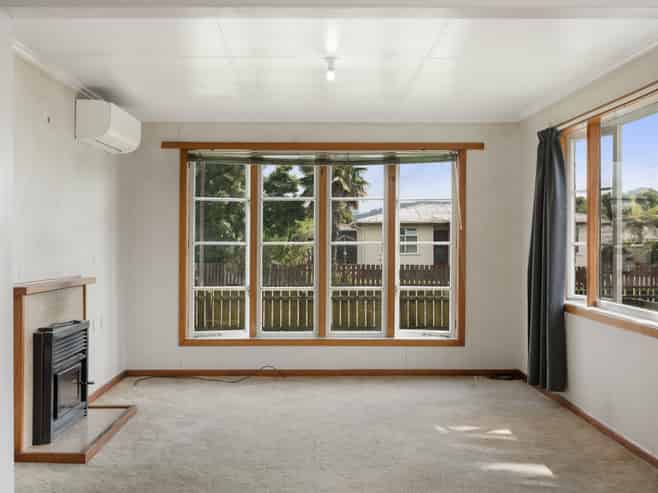 18 Lee Avenue, Paeroa