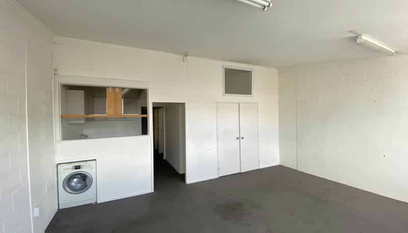 24A Queens Road, Panmure