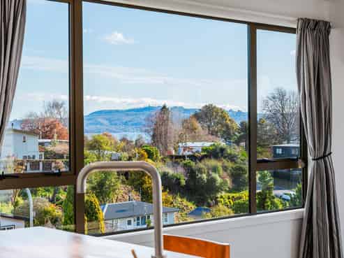 44 Tremaine Avenue, Taupo