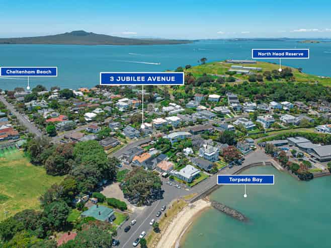 3 Jubilee Avenue, Devonport