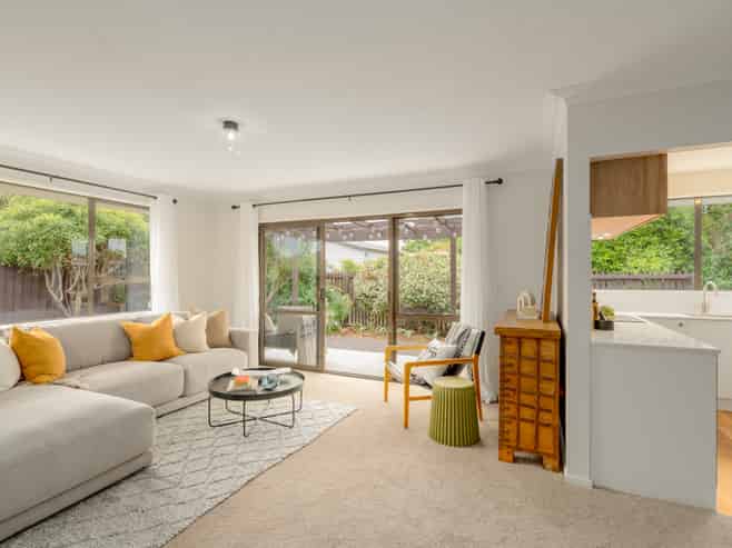 1/52A Aorangi Road, Bryndwr