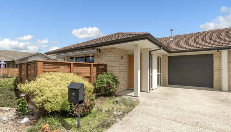 32 Havenbrook Way, Pyes Pa