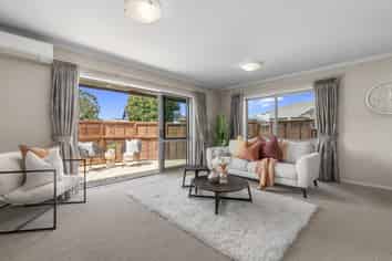 32 Havenbrook Way, Pyes Pa