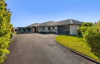 9A Manukaka Heights, Hurdon