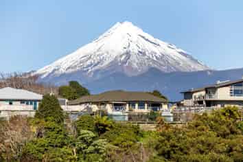 9A Manukaka Heights, Hurdon