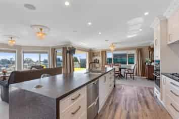 9A Manukaka Heights, Hurdon