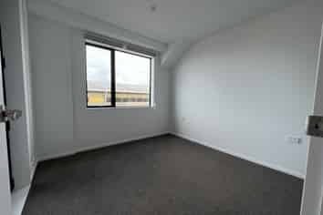 208/28C Eileen Newey Place , Henderson