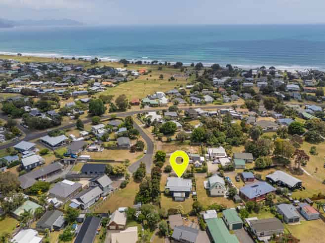 123 Puriri Place, Matarangi