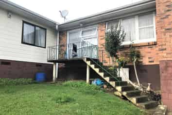 2/68 Great South Road, Manurewa