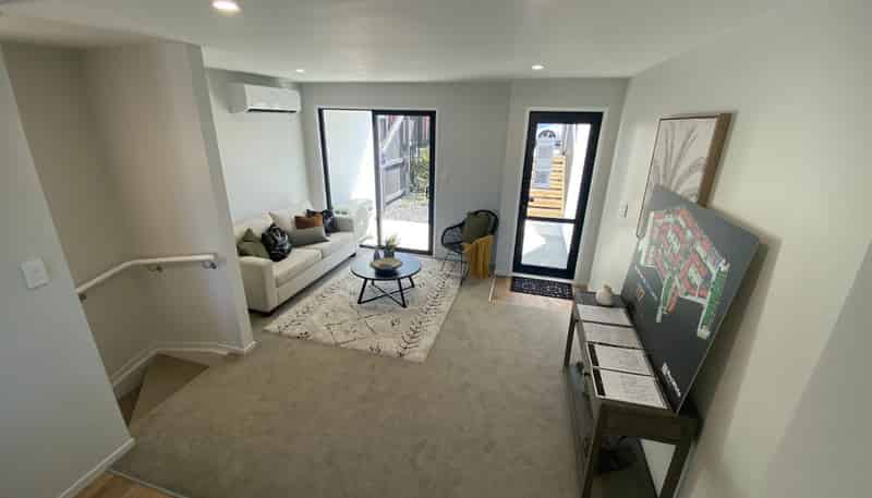 44 Tima Lane, Mangere Bridge