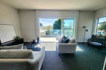 2/2 Tiraumea Street, Palmerston North Central