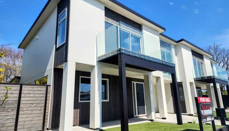 2/2 Tiraumea Street, Palmerston North Central