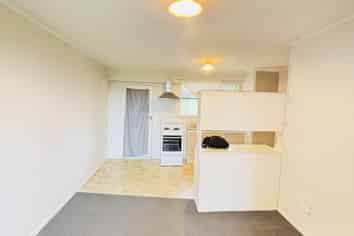 5/46 Lynwood Road, New Lynn