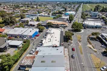 Freehold Cameron Road retail investment