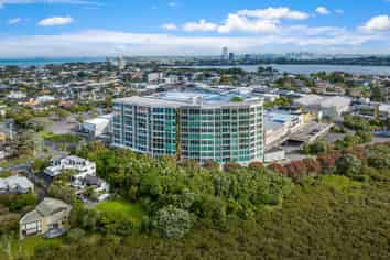 601/20 Omana Road, Milford