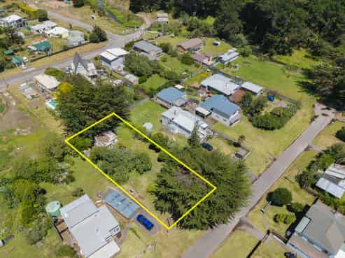10 Hokio Road, Hokio Beach