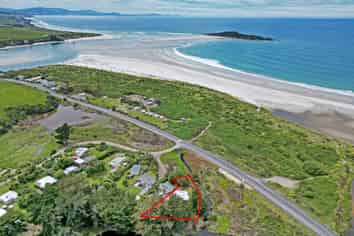 1 Peace Street, Taieri Beach