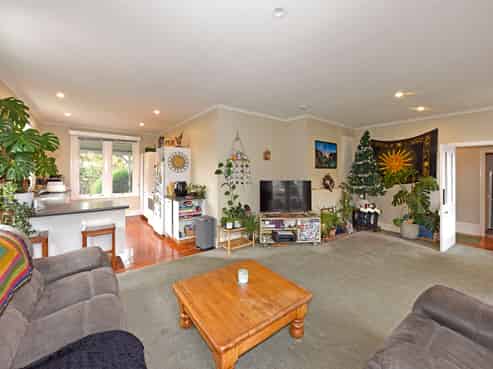 22 Dickens Street, Addington