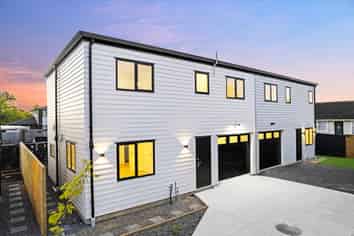 150 Hall Avenue, Favona