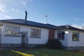 16 Waverley Street, East Gore