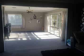 16 Waverley Street, East Gore